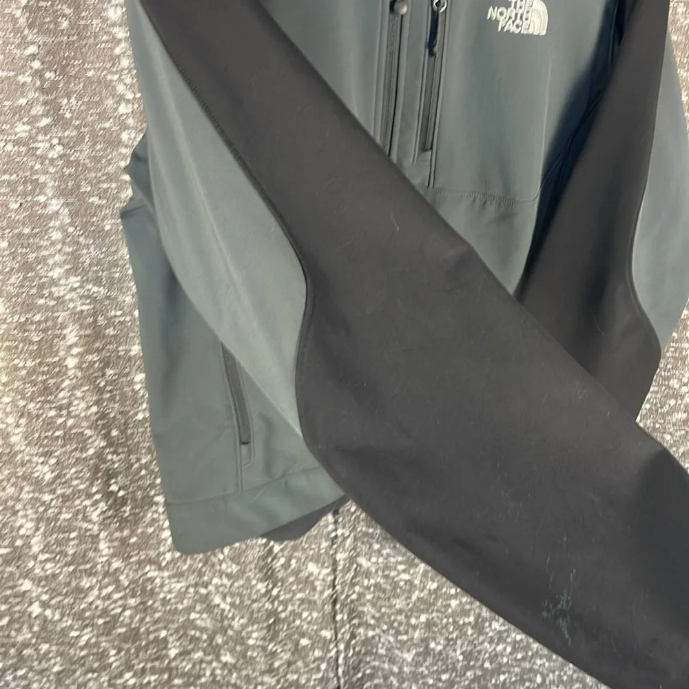 The North Face Men's Apex Bionic Black & Grey Zip‎ Up Jacket Sz Med